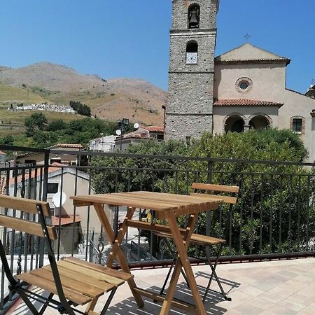 Bed and Breakfast La Rocca Dei Borboni Santa Domenica Talao Екстер'єр фото